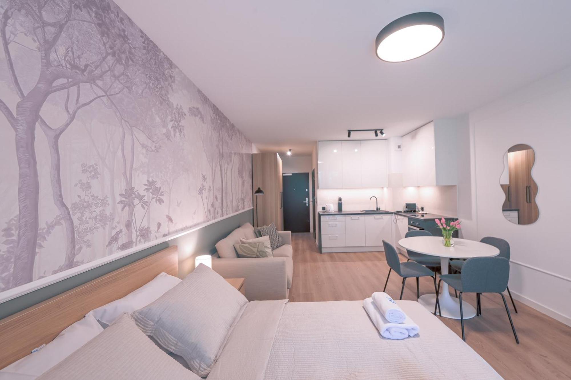 וובה Apartamenty Florina Q4Apartments מראה חיצוני תמונה